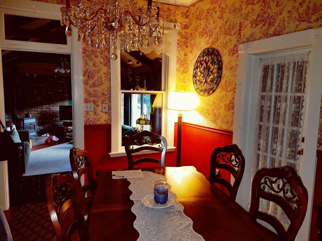 Skye Cottage Bed & Breakfast | 215 W 1st High St, Central City, CO 80427, USA | Phone: (303) 331-8772