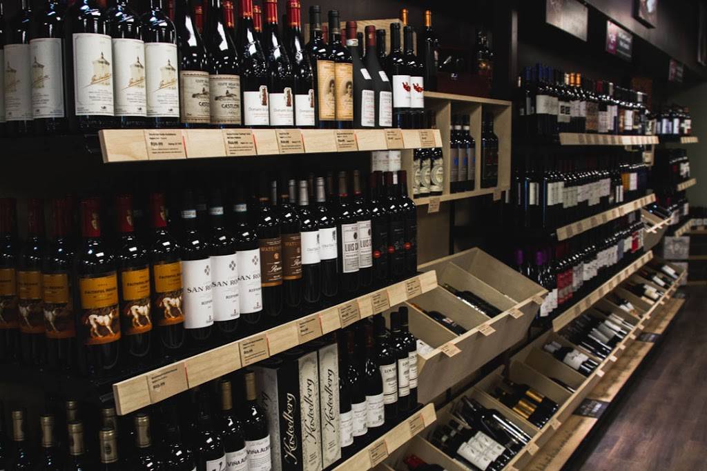 The Wine Shop by Vine & Table | 5897 N College Ave, Indianapolis, IN 46220, USA | Phone: (317) 981-4532