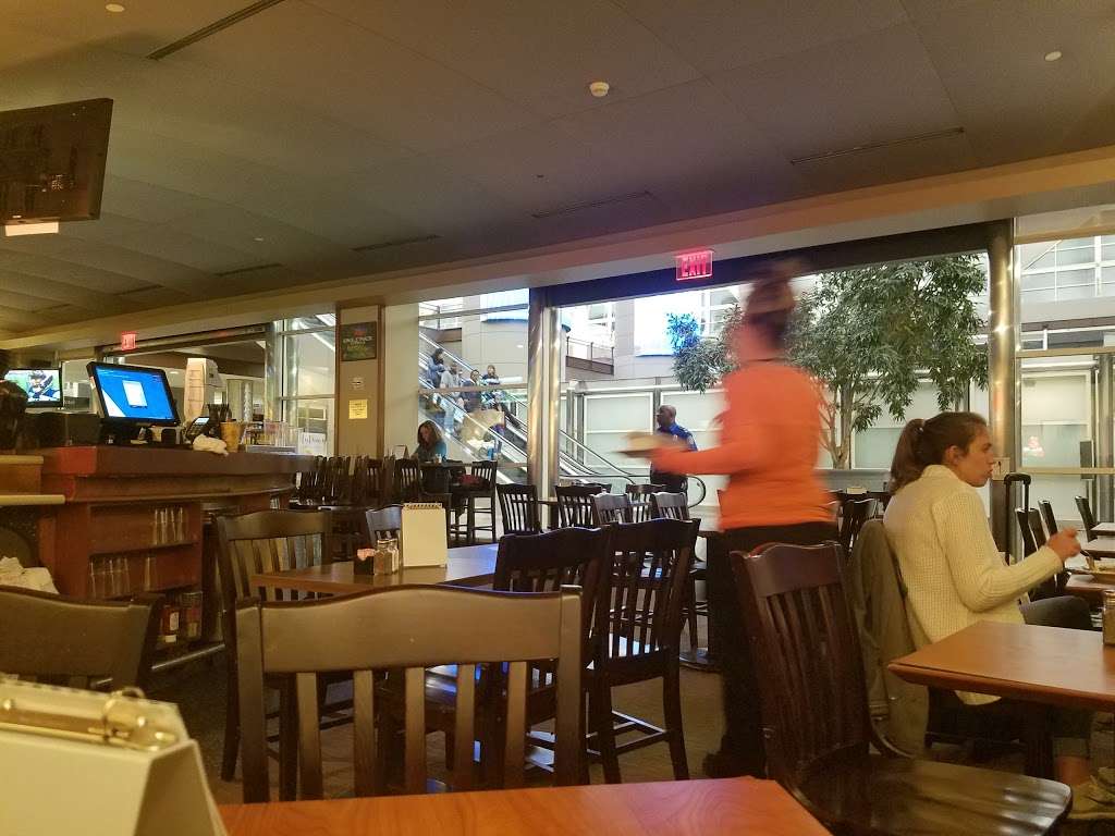 Red Rocks Bar & BBQ | 8500 Peña Blvd, Denver, CO 80249, USA | Phone: (303) 342-7176