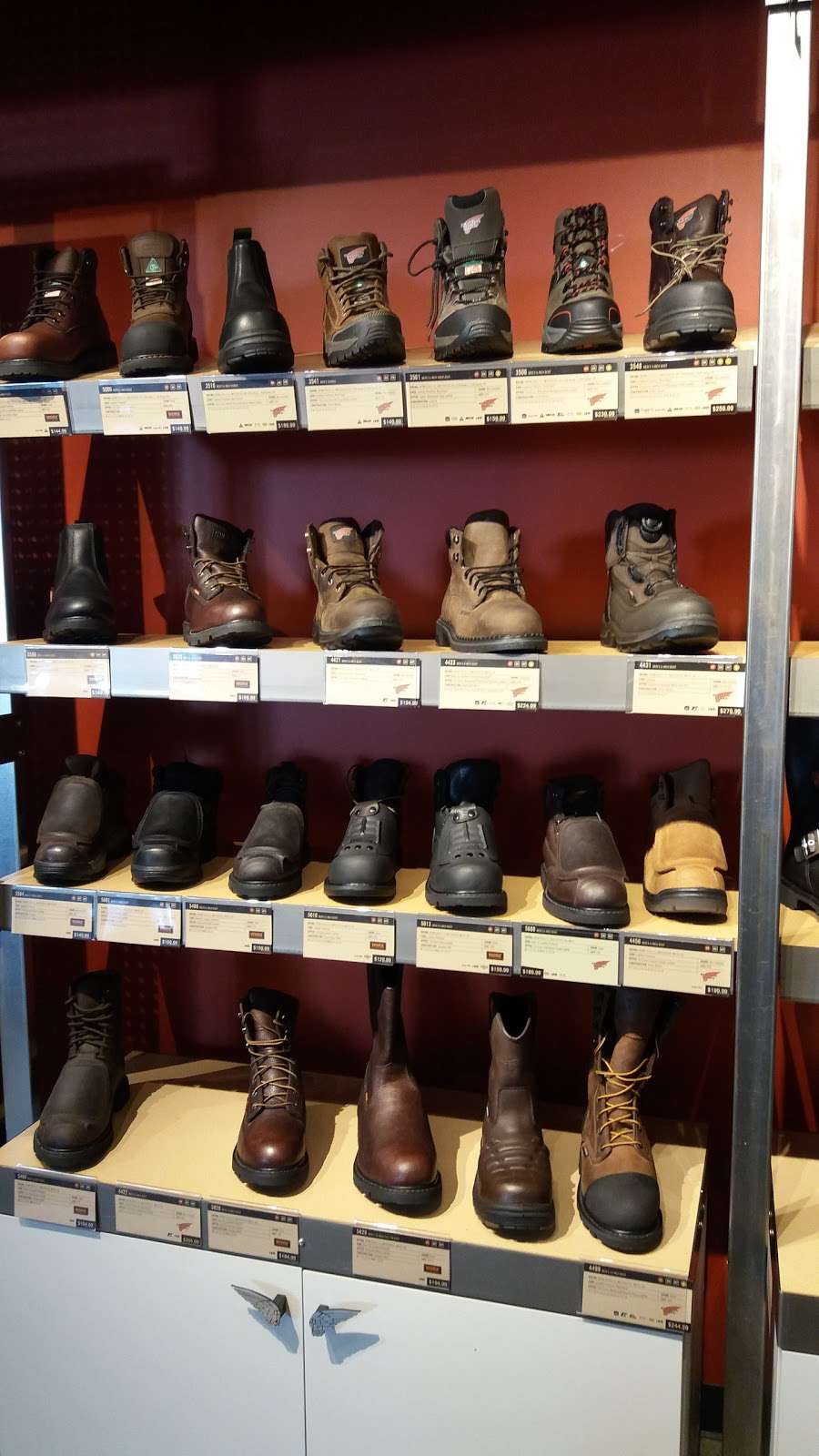 Red Wing | 6180 S Eastern Ave, Commerce, CA 90040, USA | Phone: (323) 721-9222