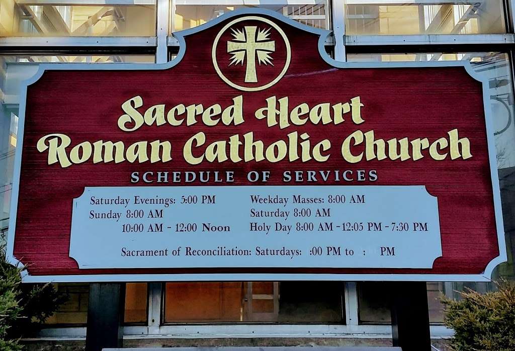 Sacred Heart Church | 15 Forest Pl, Rochelle Park, NJ 07662 | Phone: (201) 843-1722