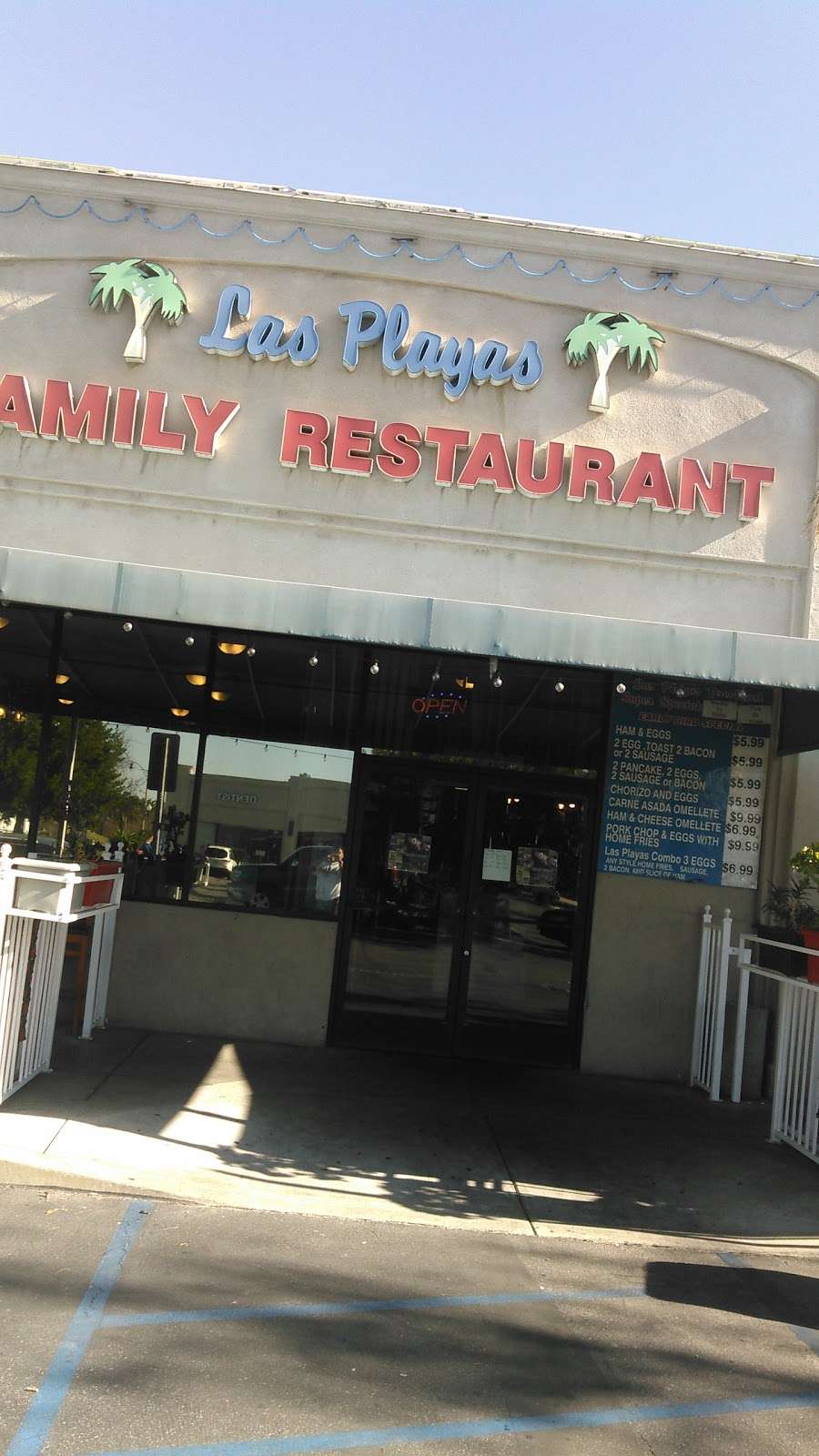 Las Playas Restaurant | 14451 E Foothill Blvd #108, Fontana, CA 92335 | Phone: (909) 822-1584