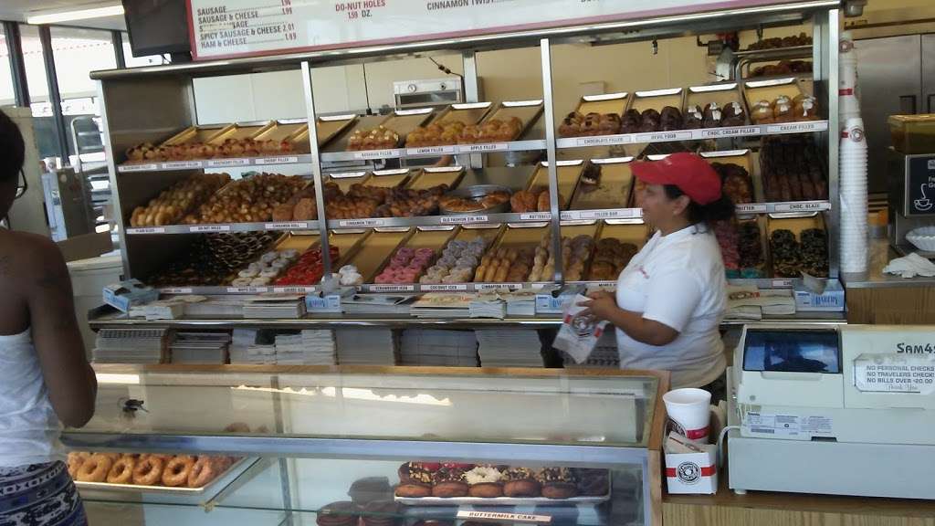 Shipley Do-Nuts | 2321 S Texas 6, Houston, TX 77077, USA | Phone: (281) 679-7080