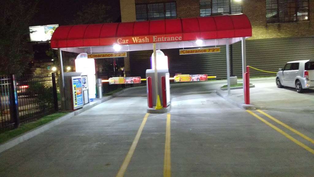 Express Car Wash | 4550 W Addison St, Chicago, IL 60641, USA | Phone: (773) 777-5440