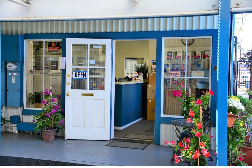 Berkeley Self Storage | 2235 San Pablo Ave, Berkeley, CA 94702, USA | Phone: (510) 843-1400