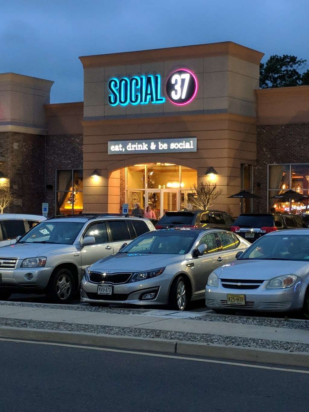 Social 37 | 2 Rte 37 W Unit 2B, Toms River, NJ 08753, USA | Phone: (732) 202-3737