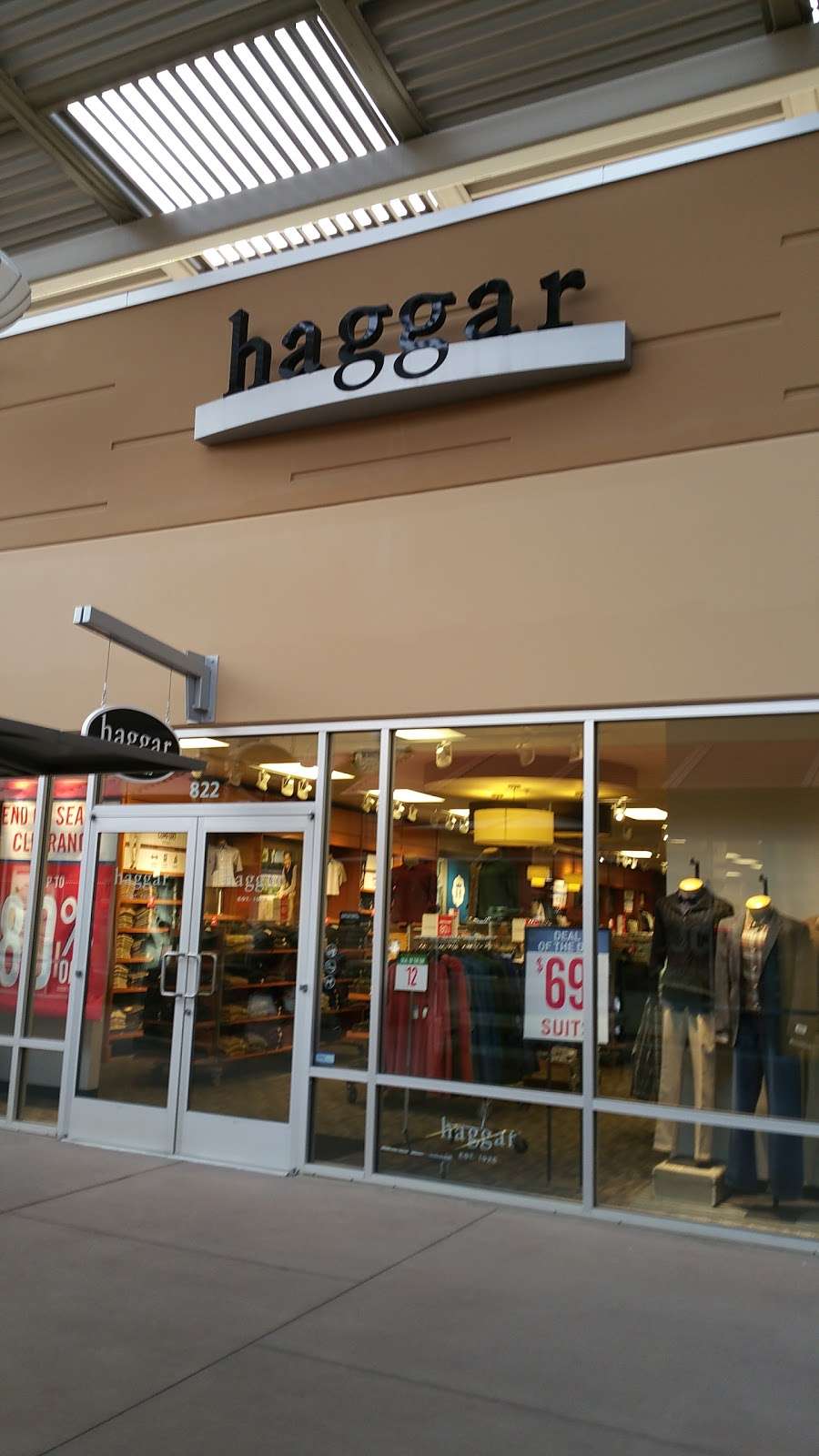 Haggar | 4976 Premium Outlets Way Suite 822, Chandler, AZ 85226, USA | Phone: (480) 639-1874