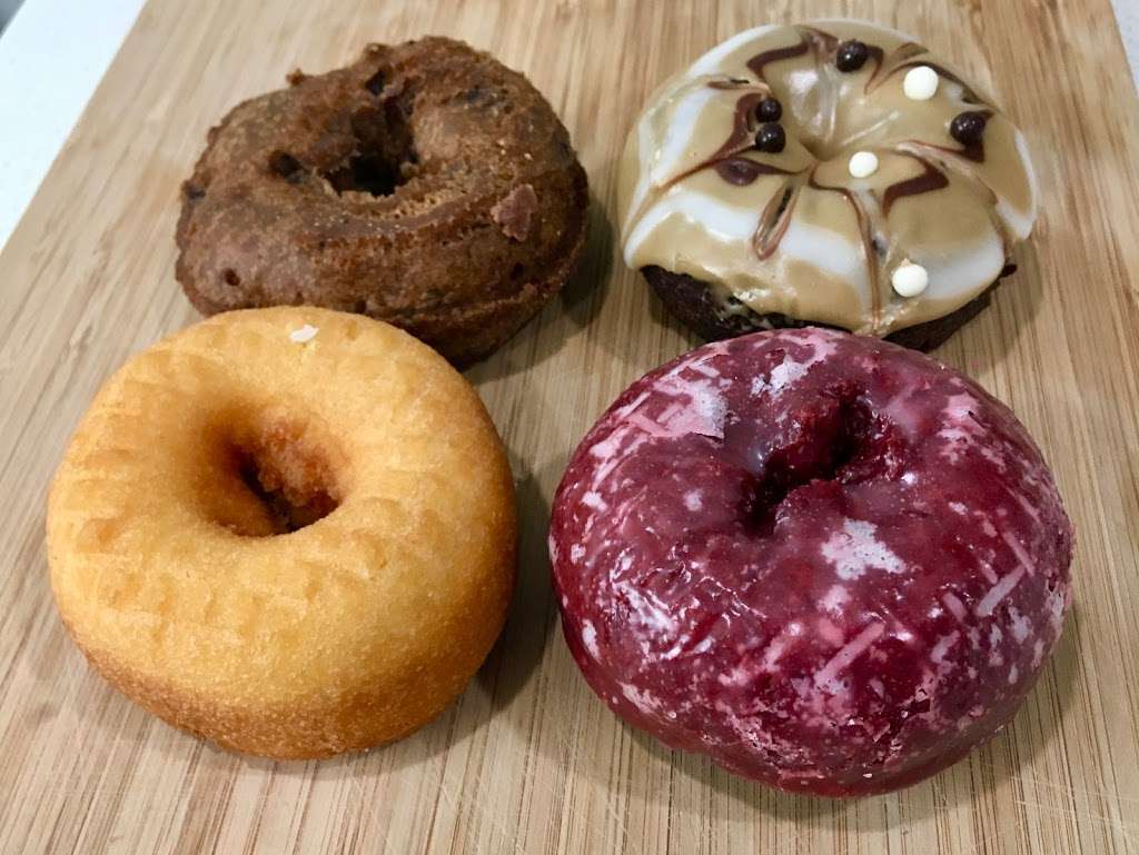 Crafted Donuts | 3959 Wilshire Blvd, Los Angeles, CA 90010, USA | Phone: (213) 529-4057