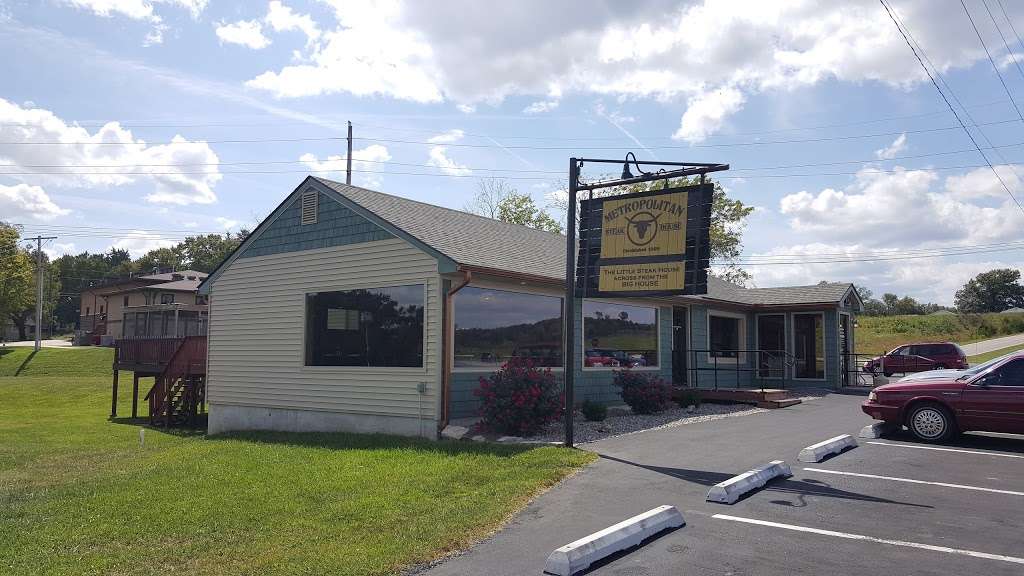 Metropolitan Steakhouse in 1501 Metropolitan Ave, Leavenworth, KS 66048