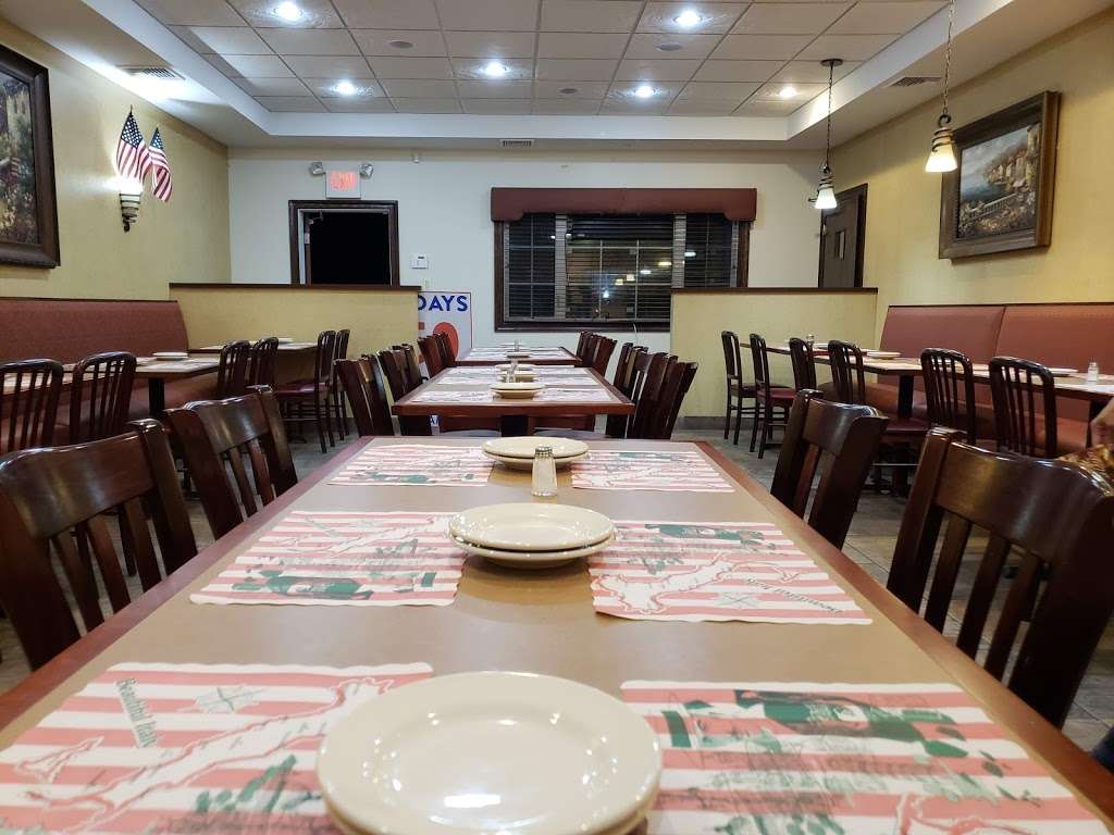 Giovannis Pizza | 3753, 205 E Collins Rd, Galloway, NJ 08205, USA | Phone: (609) 748-0444