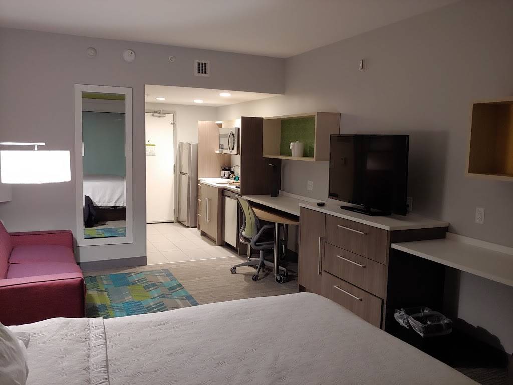 Home2 Suites by Hilton Indianapolis Airport | 8345 Belfast Drive, Indianapolis, IN 46241, USA | Phone: (317) 856-9900