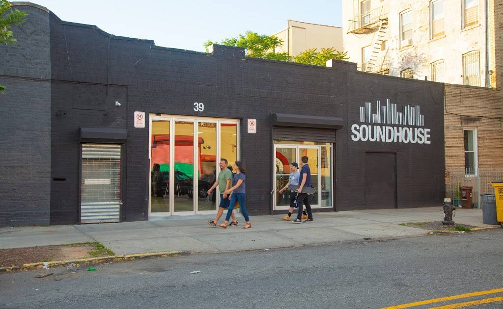 Soundhouse AV Rentals | 117 Banker St, Brooklyn, NY 11222, USA | Phone: (888) 826-1299