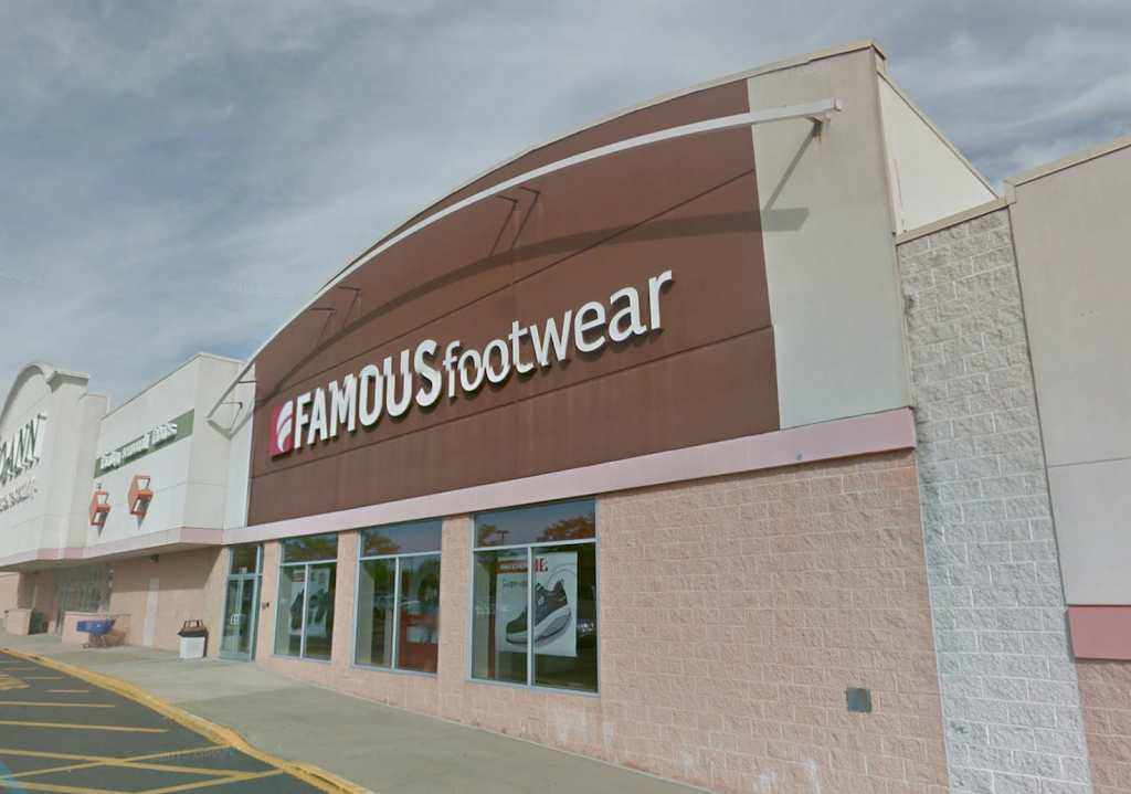 Famous Footwear | 325 Commerce Blvd, Fairless Hills, PA 19030, USA | Phone: (215) 269-1502