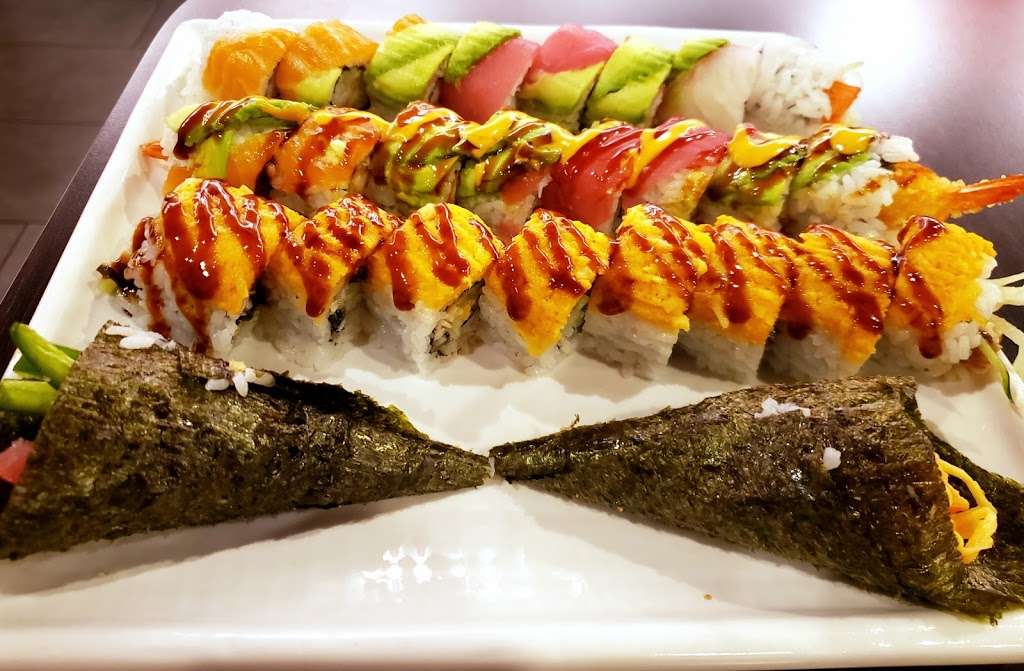 Sakura Sushi | 4747 E Elliot Rd ste 6, Phoenix, AZ 85044, USA | Phone: (480) 656-3998