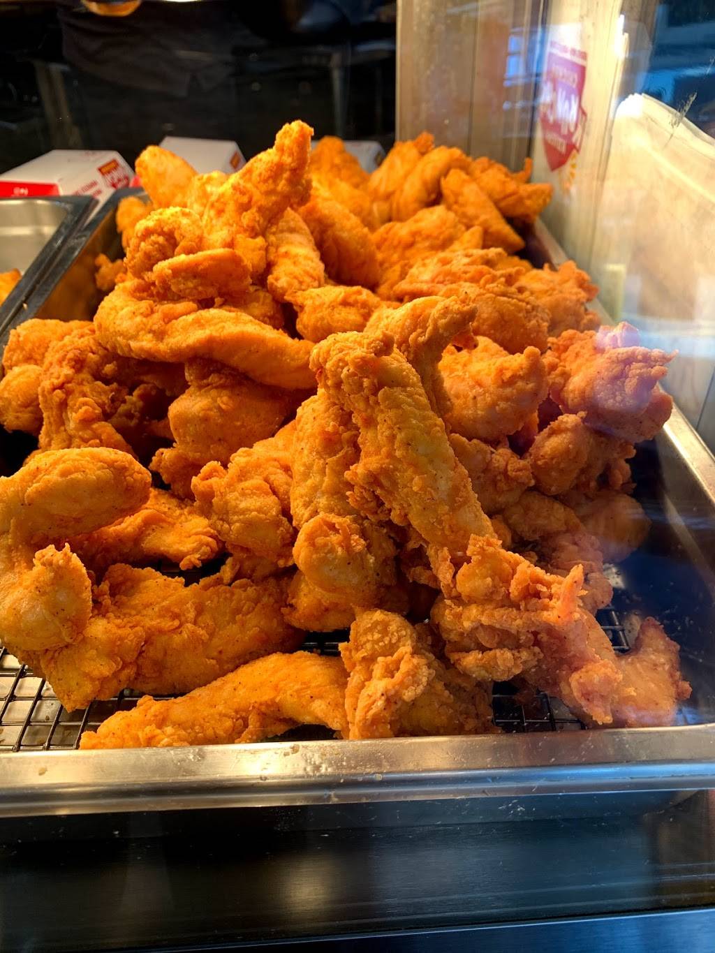 Krispy krunchy chicken | 2971 W Orange Blossom Trail, Apopka, FL 32712, USA | Phone: (407) 880-7077