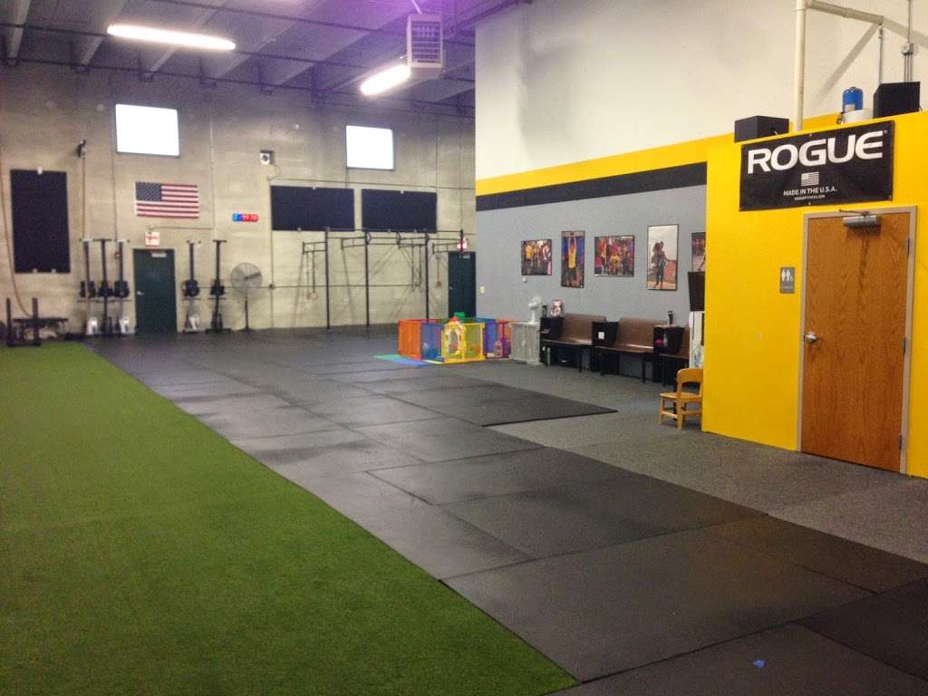 CrossFit 630 | 670 W 5th Ave #108, Naperville, IL 60563 | Phone: (630) 791-0498