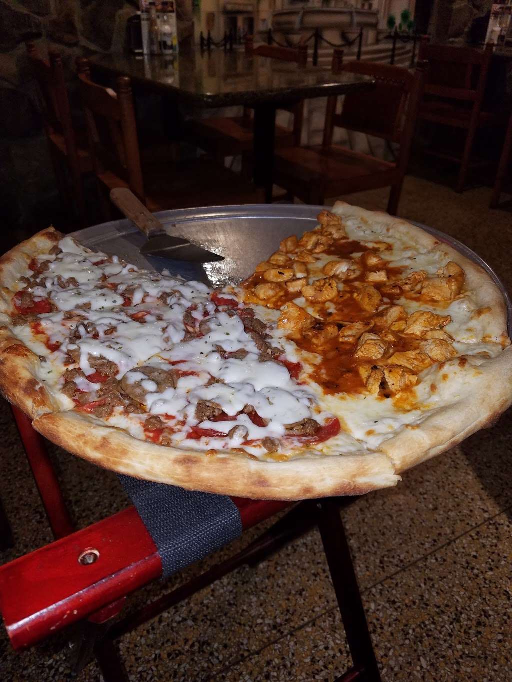 Carusos Italian Restaurant & Pizza Shop | 3545 Marietta Ave, Lancaster, PA 17601, USA | Phone: (717) 285-3885