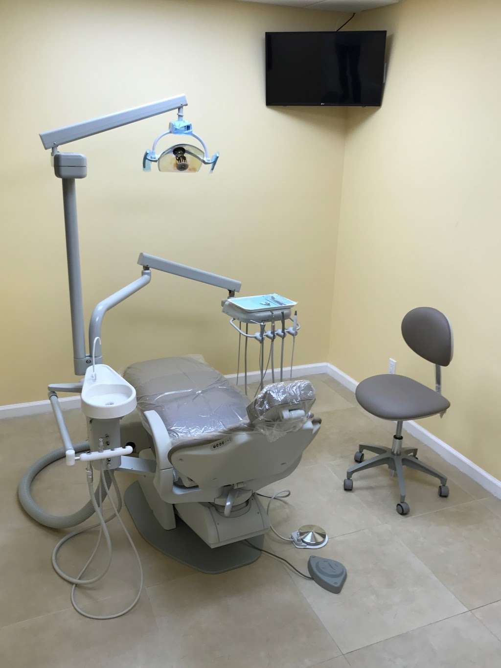 Open Smile Dental | 107-53 Guy R Brewer Blvd, Jamaica, NY 11433, USA | Phone: (718) 878-4648