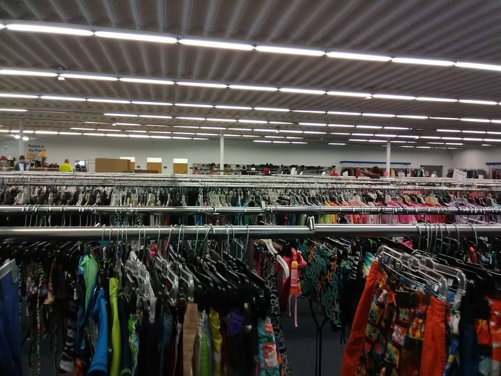 Goodwill Whitehouse | 5917 Weckerly Rd, Whitehouse, OH 43571, USA | Phone: (419) 877-5020