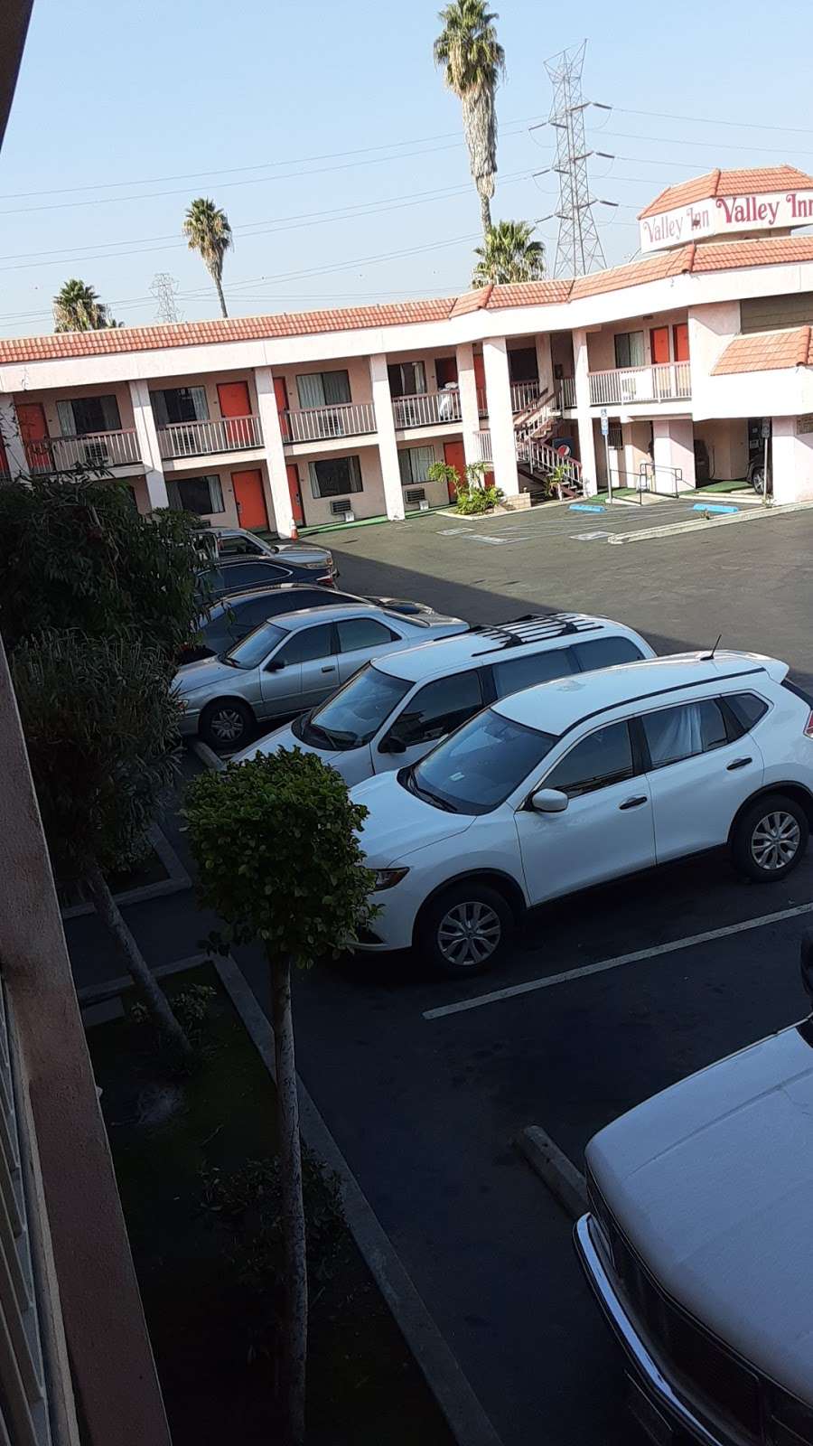 Valley Inn | 13010 Valley Blvd, La Puente, CA 91746, USA | Phone: (626) 369-4909