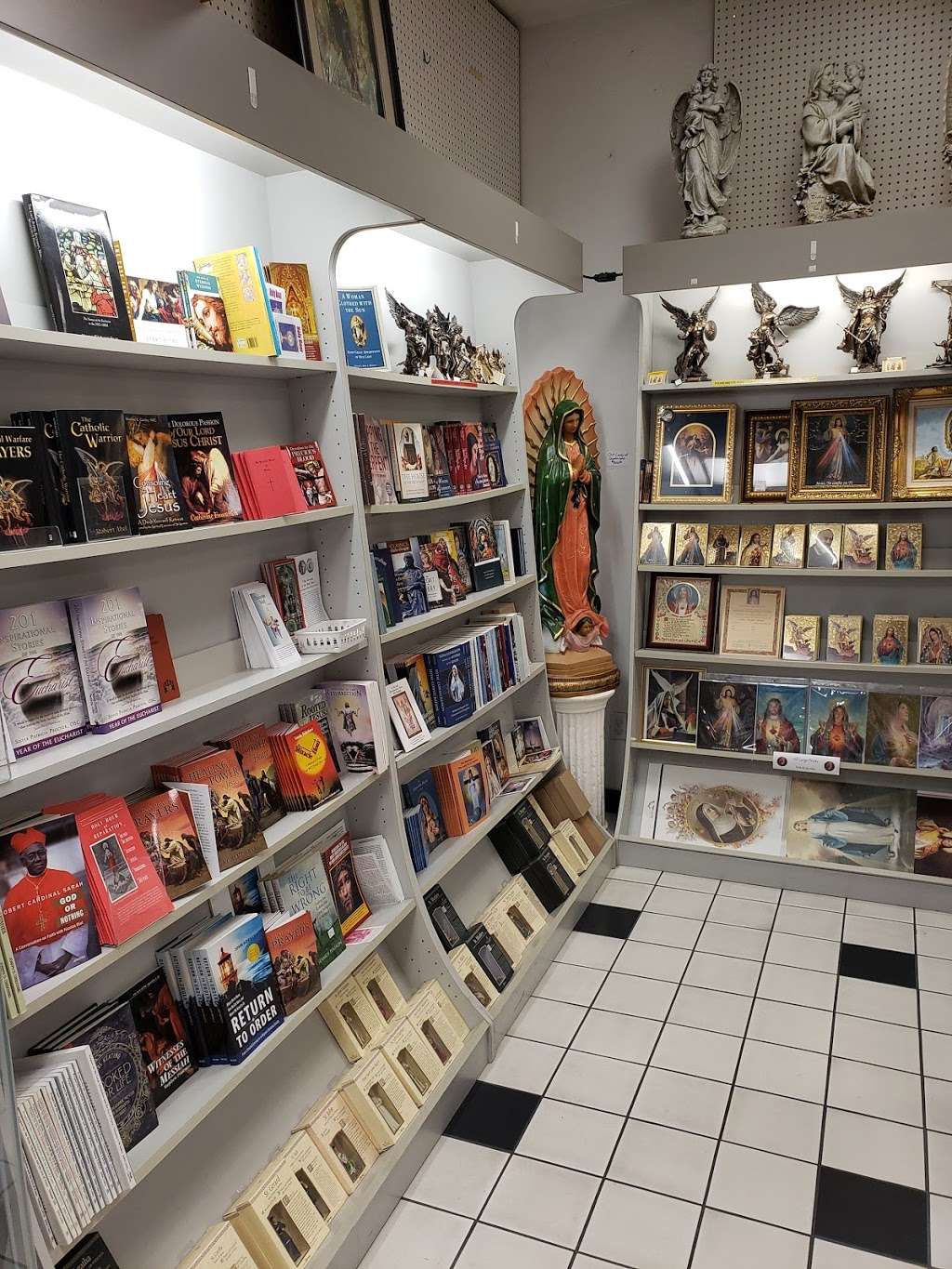 St Josephs Catholic Books | 2829 W Lincoln Ave, Anaheim, CA 92801, USA | Phone: (714) 226-9267