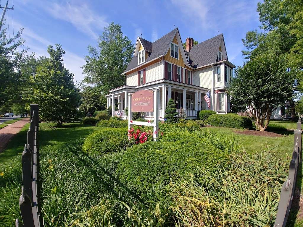 Bishops House Bed and Breakfast | 214 Goldsborough St, Easton, MD 21601, USA | Phone: (410) 820-7290