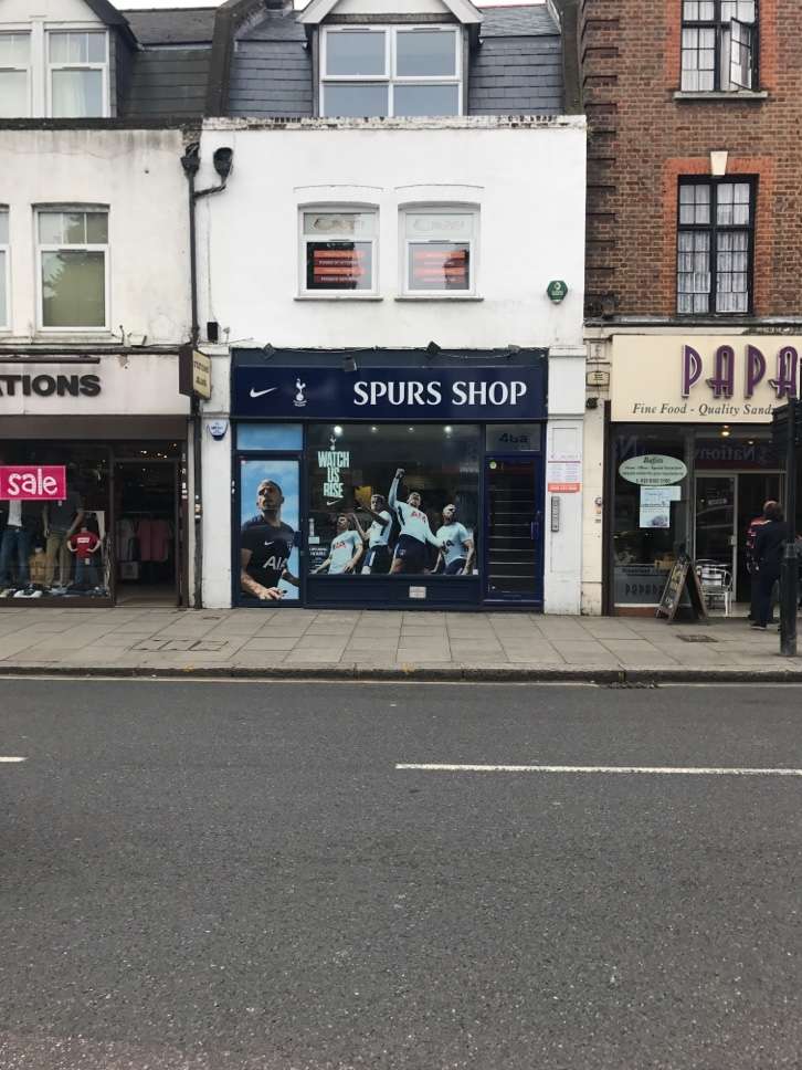 Spurs Shop - Enfield Town | 46 Church St, Enfield EN2 6AZ, UK | Phone: 020 8366 7768