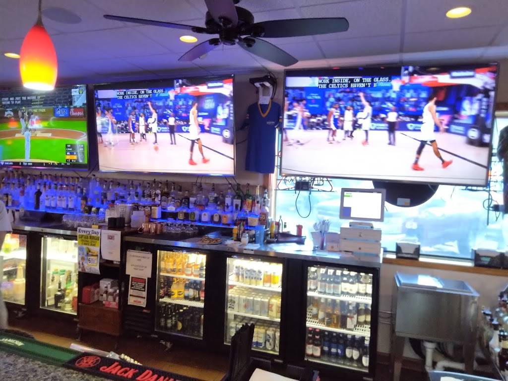 Tailgaters Bar & Grill | 7641 WI-38, Caledonia, WI 53108, USA | Phone: (262) 732-4259