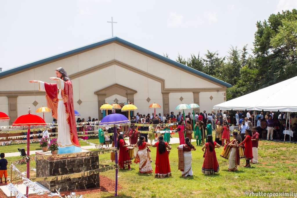 National folketælling I snemand St. Mary's Syro Malabar Catholic Church, 715 E Arrowood Rd, Charlotte, NC  28217, USA