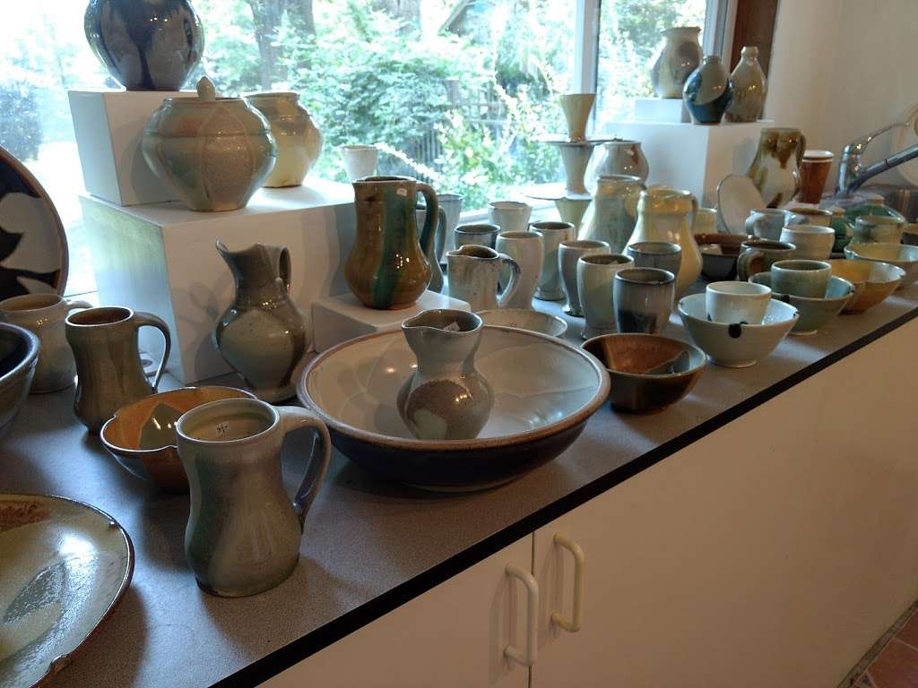 Barking Tree Pottery | 2991 W Lincoln Hwy, Parkesburg, PA 19365 | Phone: (610) 213-5573