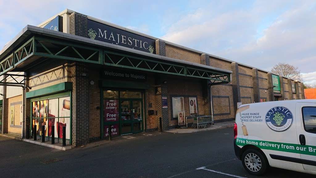 Majestic Wine | 2-10 London Rd, Brentford TW8 8JW, UK | Phone: 020 8560 3142