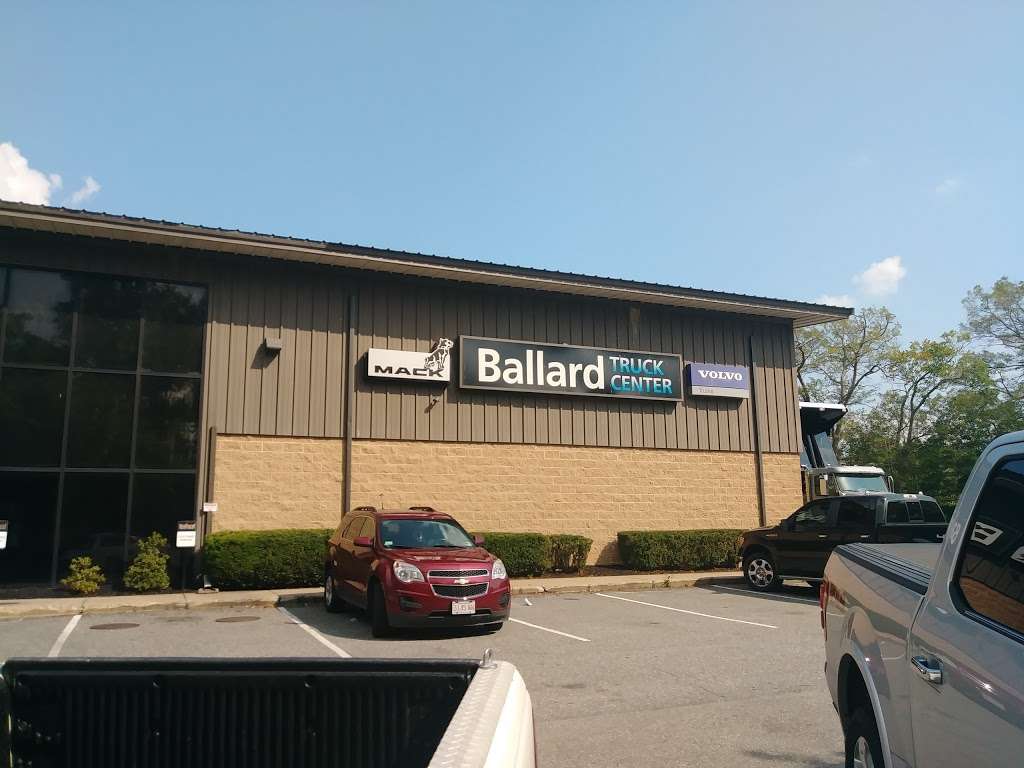 Ballard Truck Center | 1 Mack Dr, Avon, MA 02322, USA | Phone: (508) 559-0771
