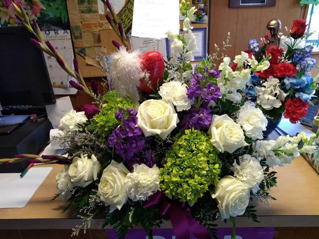 Alisa Florals | 541 W Main St, Millville, NJ 08332, USA | Phone: (856) 825-1316