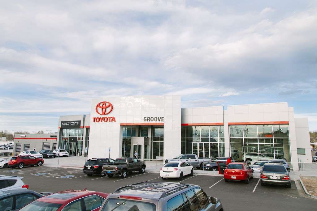 Groove Toyota | 5460 S Broadway, Englewood, CO 80113, USA | Phone: (303) 800-9063