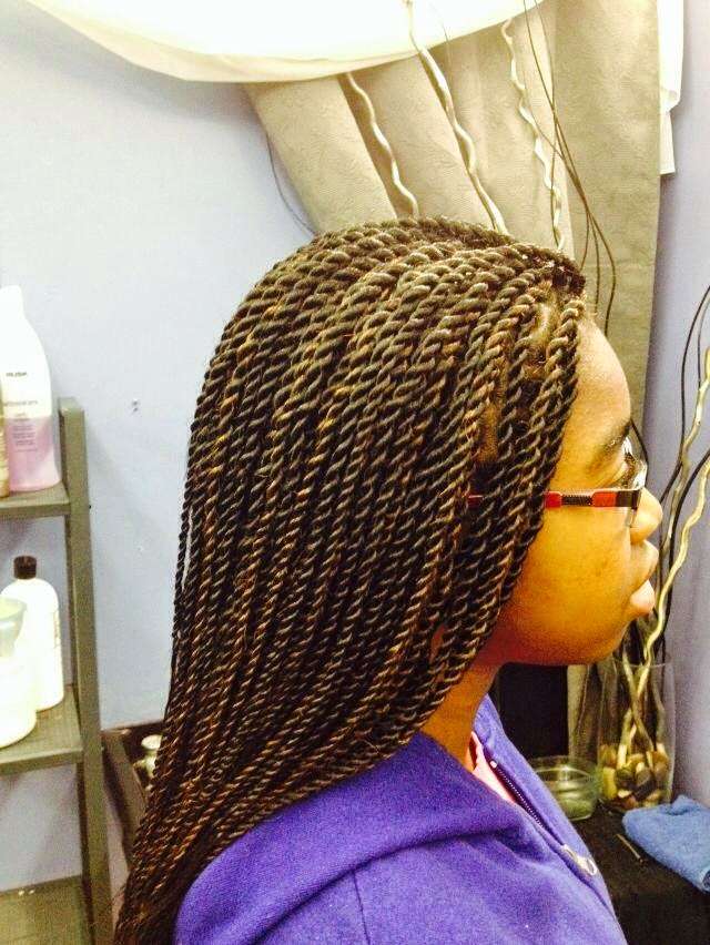 Weaves and Braids by Toni | 1144 Smallwood Dr, St Charles, MD 20603, USA | Phone: (240) 304-0634