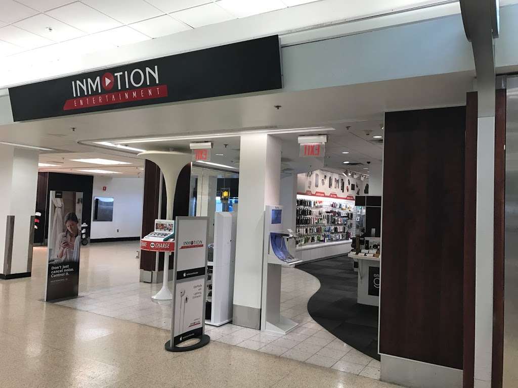 InMotion | 4200 NW 21st St Terminal H, Space 2165 Concourse H/J Pre-Security across from, United Airlines Counters, Miami, FL 33122, USA | Phone: (305) 968-8015