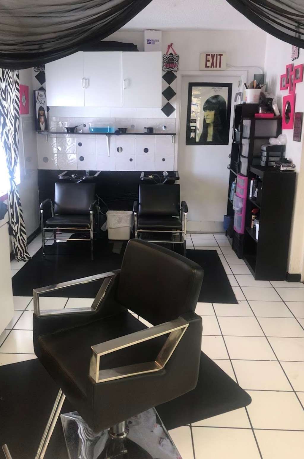 Studio Glam | 1253 N Pine Hills Rd, Orlando, FL 32808 | Phone: (407) 485-0884