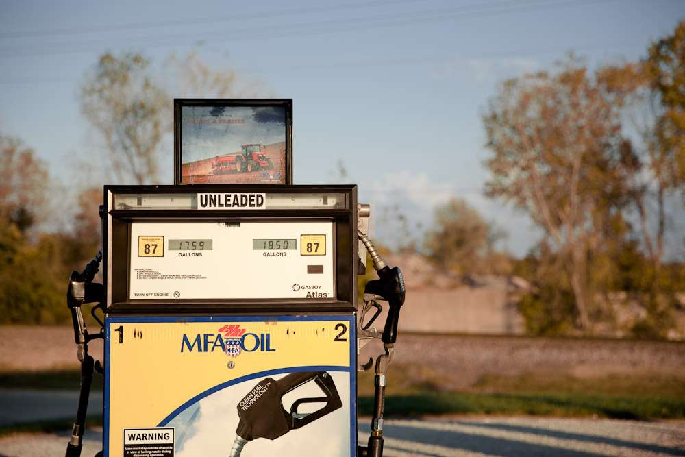 MFA Oil Petro-Card 24 | Kansas Ave &, W 5th St, Montrose, MO 64770, USA | Phone: (660) 885-3001