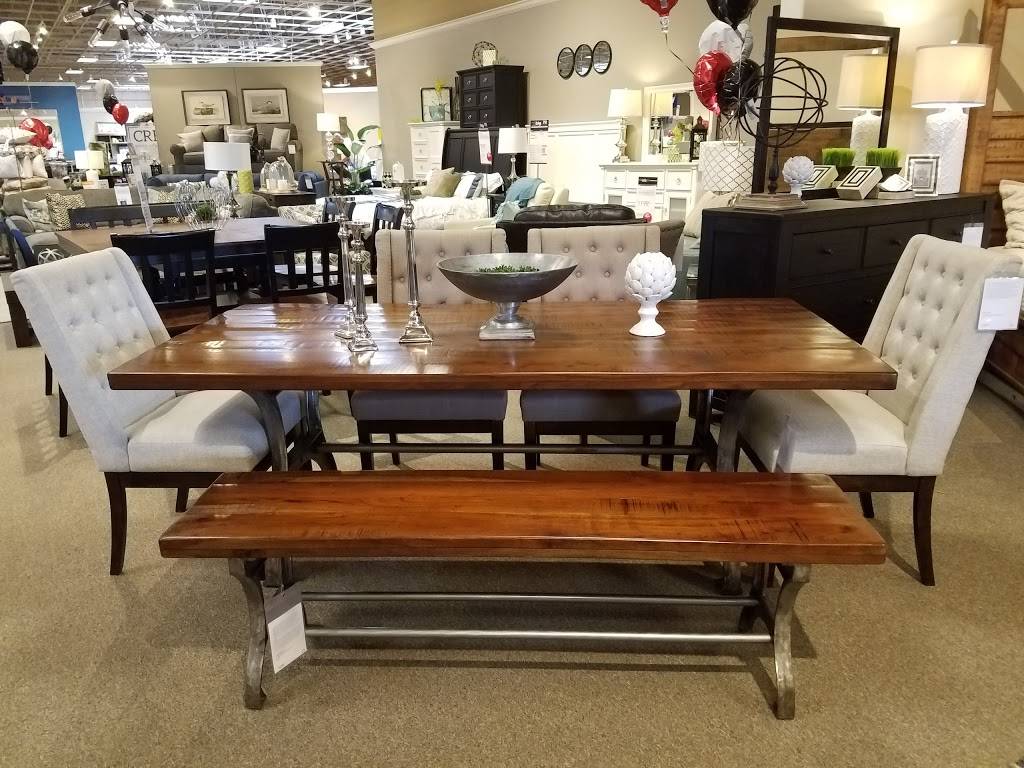 Ashley HomeStore | 8151 Blanding Blvd, Jacksonville, FL 32244 | Phone: (904) 221-2347