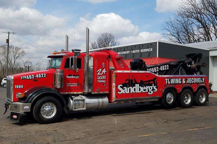 Sandbergs Towing & Recovery | 1252 W Lincolnway, Valparaiso, IN 46385, USA | Phone: (219) 462-4622