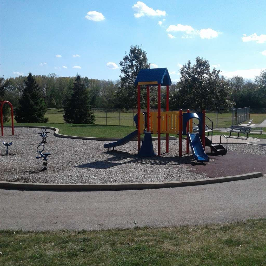 Meadows Park | 493 East Ave, Streamwood, IL 60107 | Phone: (630) 483-3167