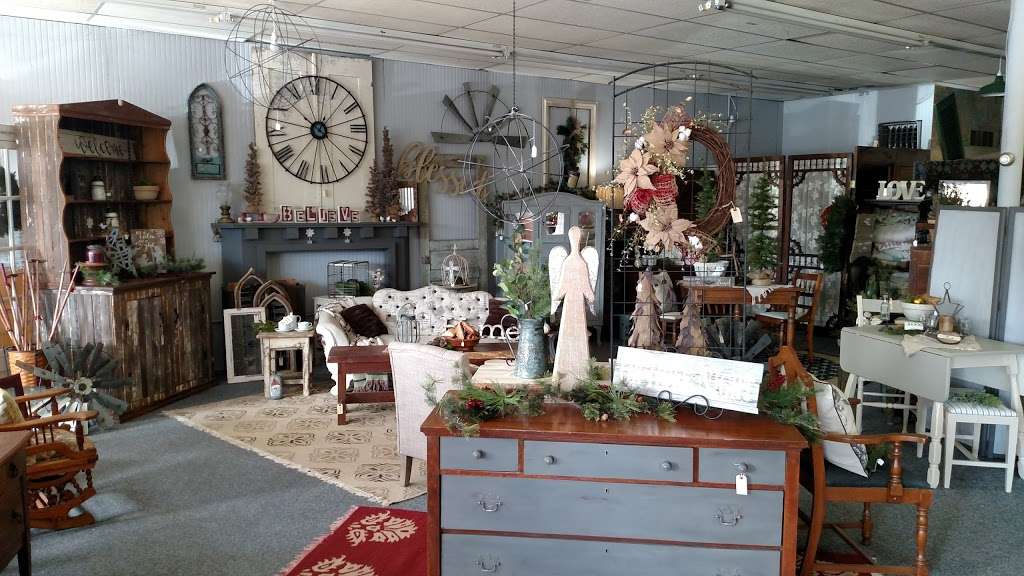 Willow Leaves of Hope | 326 Jackson St, Hope, IN 47246, USA | Phone: (812) 546-0640