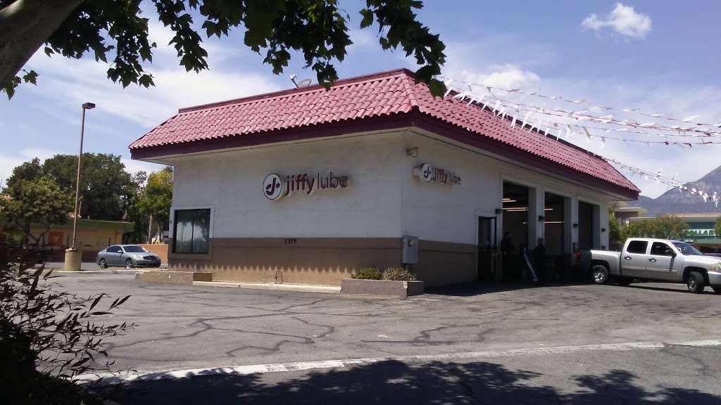 Jiffy Lube Oil Change Center | 1379 E Foothill Blvd, Upland, CA 91786, USA | Phone: (909) 949-2286
