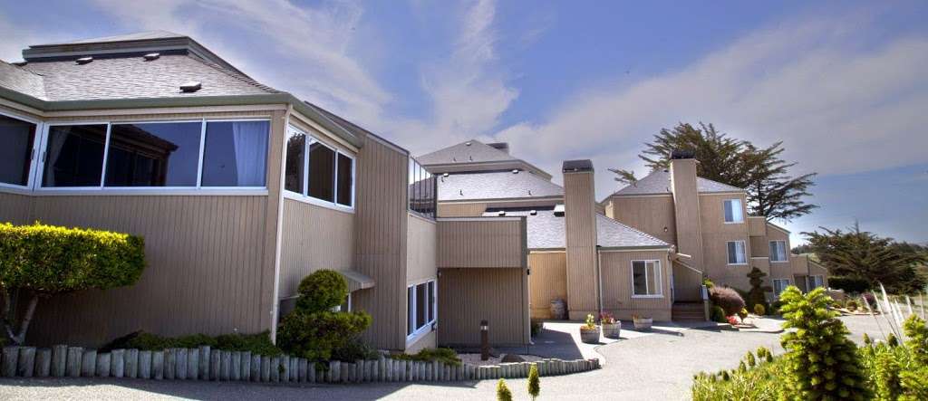 Bodega Coast Inn & Suites | 521 CA-1, Bodega Bay, CA 94923, USA | Phone: (707) 875-2217