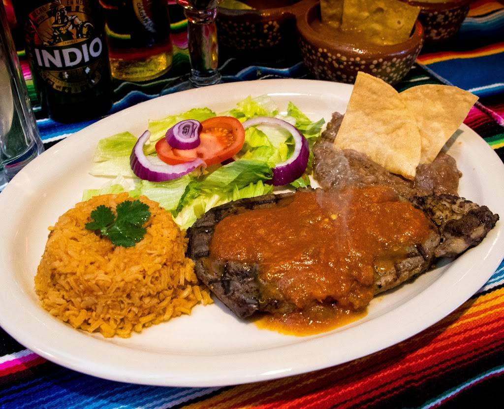 Mi Tierra Cafe Bar and Grill | 601 E Calton Rd #3689, Laredo, TX 78041, USA | Phone: (956) 717-5945