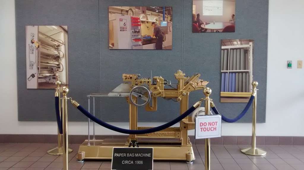 Brown Paper Goods Co 3530 Birchwood Dr, Waukegan, IL 60085, USA