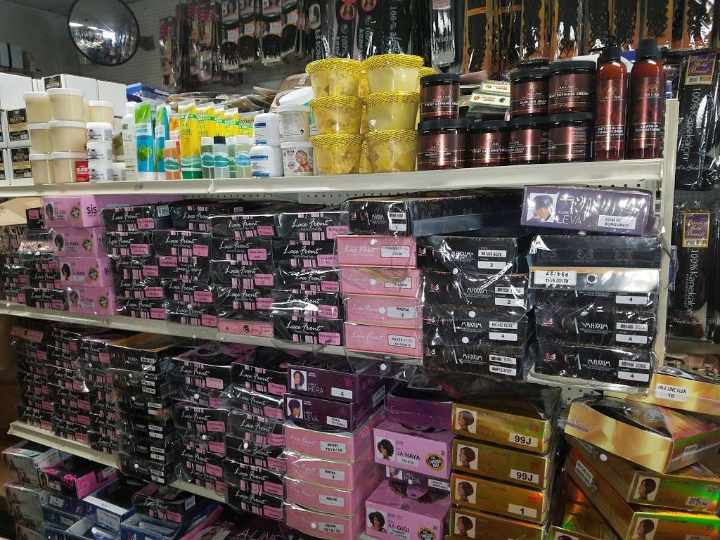 Fridays Beauty Supply | 1528 S Wilmington Ave, Compton, CA 90220, USA | Phone: (310) 638-0578