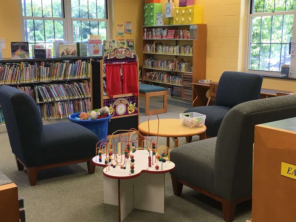 Washington Twp Public Library | 37 E Springtown Rd, Long Valley, NJ 07853, USA | Phone: (908) 876-3596