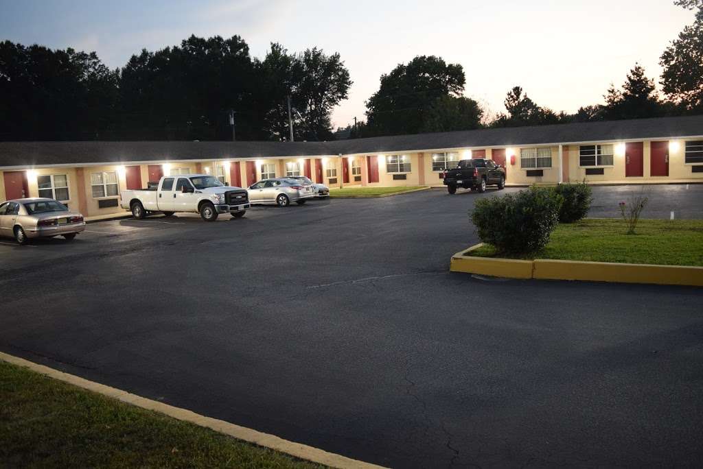 White Oaks Motel PENNSVILLE/ I-295 EXIT 1C,TURNPIKE EXIT 1 | 591 N Hook Rd, Pennsville, NJ 08070 | Phone: (856) 299-3633