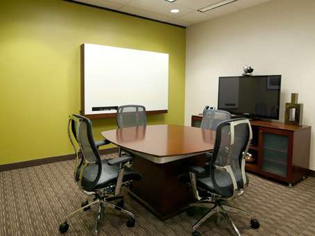 Regus - Texas, Houston - Willowbrook | 8300 Farm to Market 1960 Rd W #450, Houston, TX 77070, USA | Phone: (281) 671-6600